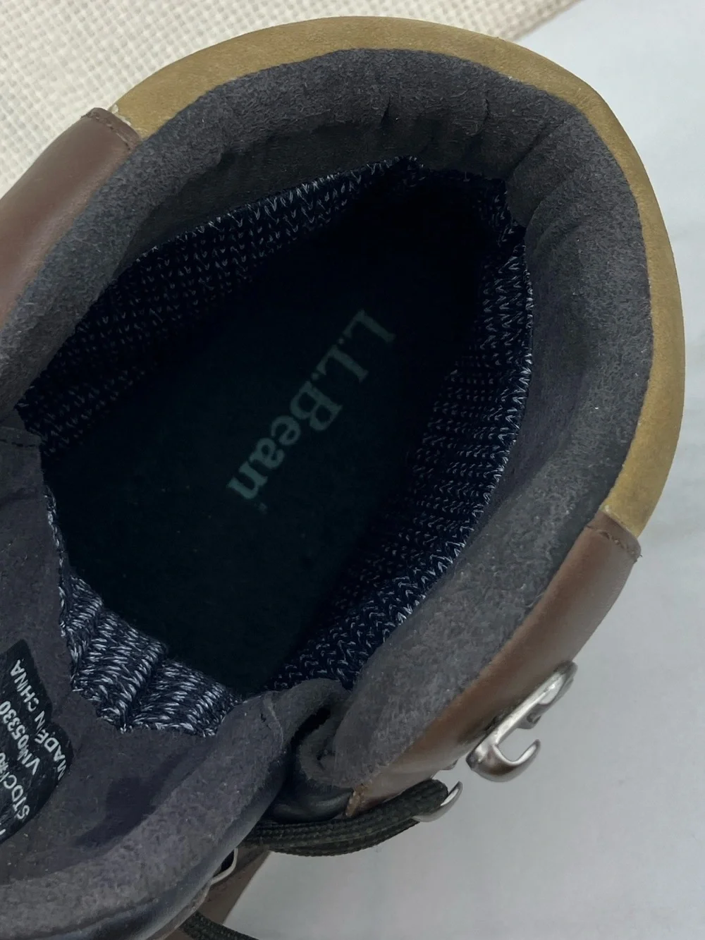 LL Bean GTX Leather Mid Hiking Boots FLAW